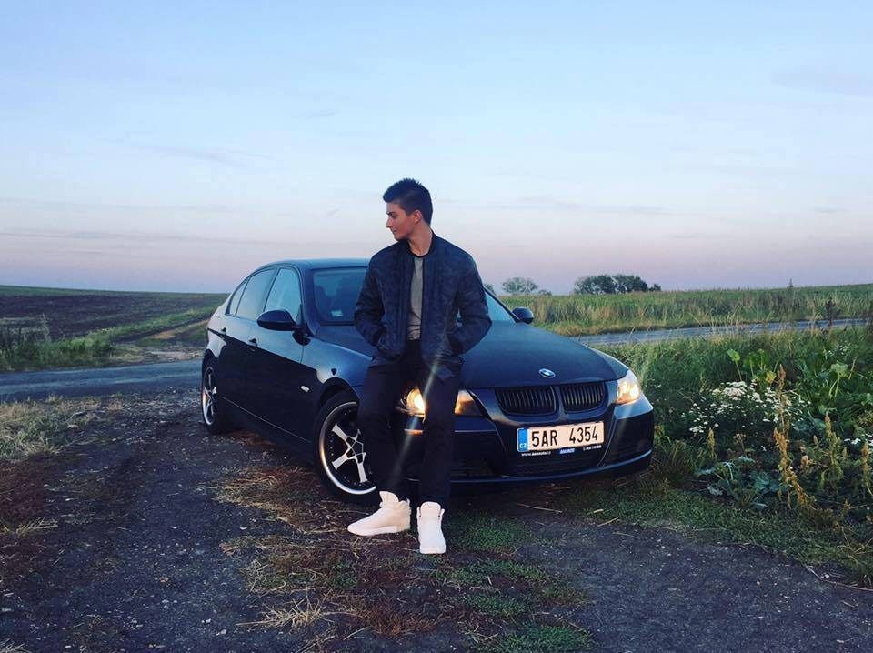 Marek Datel Valášek BMW 320i