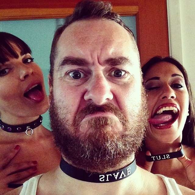 Což je vidět na všech fotkách, které Aiden zveřejní.