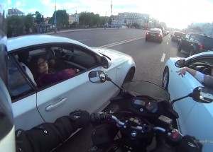 I na silnici je legrace!