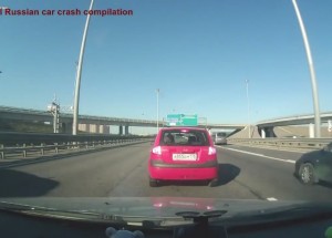 Zastavil uprostřed dálnice .....