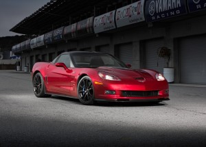 Zrychlení Chevroletu Corvette ZR1. Neuvěříte jak je šíleně rychlá!