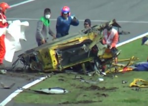 Hrozná srážka Ferrari 458 na okruhu