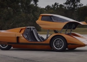 Žasneme nad originalitou vstupních dveří do aut