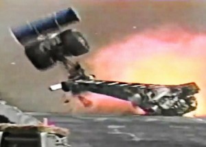 Nejbrutálnější nehody na závodní dráze!