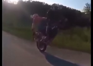 Neuvěříš, co všechno se dá na motorce udělat