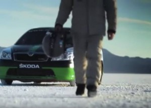 Seznamte se s nerychlejší Octavií na světě. Sledujte sílu téhle bestie!