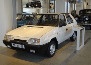 Škoda Favorit v Top Gearu. Předčila všechny očekávání!