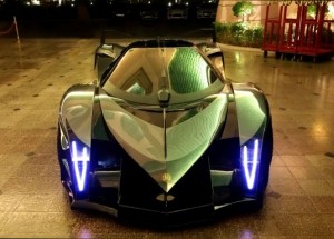 Tohle je nejbrutálnější supersport na světě. Má 5000 koní v základu a jede jak drak!