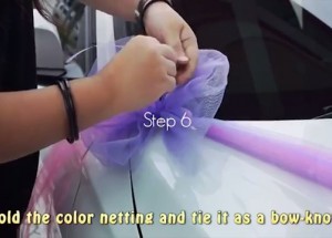 Nazdobil tak svatební auto, že všichni koukali!