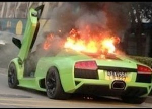 Dal autu do servisu a při opravě zažil šok!