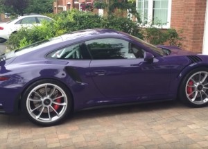 Objednal si nové Porsche GT3 RS. To, jak mu ho dovezli, ale nečekal ani ve snu!