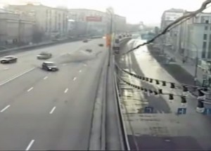 Sledujte bouračky z ptačí perspektivy