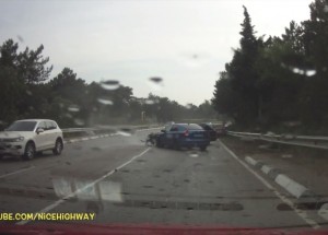 Jel tak rychle, že se jeho vůz stal neovladatelný