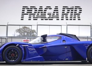 Slovenský supersport je na světě. Praga R1R totálně rve asfalt!