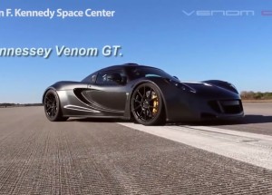 Usedněte za volant 10 nejdražších a nejrychlejších aut na světě