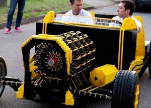 Jedeme v 10 nejvíce exkluzivních vozů na světě!