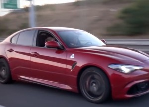 Nová Alfa Romeo Giulia Quadrifoglio. Možná první jejich auto, které za něco stojí!