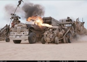 Neuvěřitelné záběry z natáčení Šíleného Maxe. Tyto šílené kousky se opravdu prováděly!