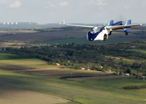 Létající auto se má prodávat už příští rok! Je to opravdu skvost.