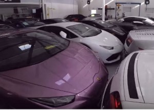 Co se děje s drahými auty, když  má přijít přírodní katastrofa? Tohle vás ohromí!