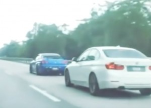 Majitel BMW se lepil na řidiče Nissanu. Ten mu dal lekci zdarma!
