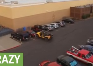 Tohle je důvod, proč nikdy naparkovat na místě Jeepu. Celé se vám to může škaredě vymstít!
