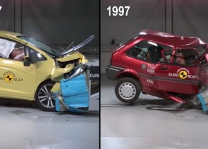 Taková je změna odolnosti aut za dobu 20 let. Podívejte se na markantní rozdíl.