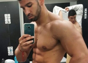 Když se rozhodnete namakat svoje tělo ve skálu a zapomenete v posilovně na nohy!