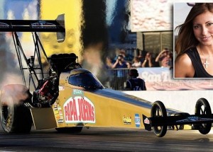 Rekordní zrychlení na 530 km/h za 3,7 sekundy! Do vozu usedla žena!