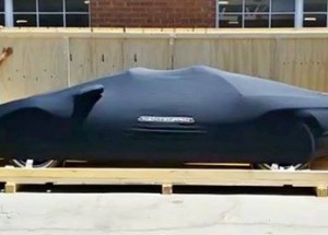 Jak to vypadá, když si domů objednáte supersport za 46 milionů? Tohle jen tak někde neuvidíte!