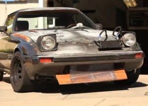 Teenager překoval starou Mazdu RX7. Výsledek práce ohromí každého milovníka aut!