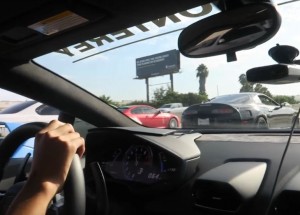 Přehlídka těch nejlepších sportovních aut, které můžete vidět v Los Angeles.