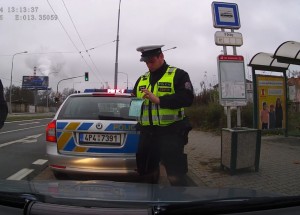 Taková klasická policejní kontrola!