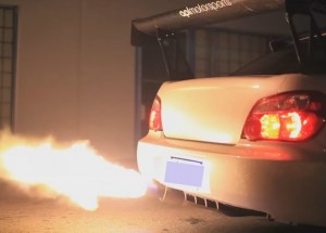 Kompilace nejšílenějších explozí výfuku!