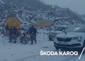 Se Škodou Karoq se vydali až na vrchol Himalájí