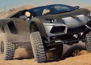 Off-road a supersport dohromady? Přesně takhle by to vypadalo