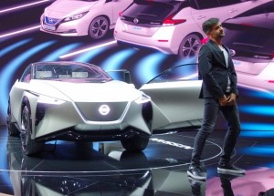 Kampaň MeToo zasáhla i ženevský autosalon. Hostesky nahradili "produktoví specialisté"