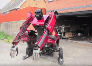 Z Ford Fiesty udělali Transformera ve stylu ruského Gopnika