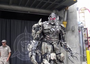 Transformers na show jako živí