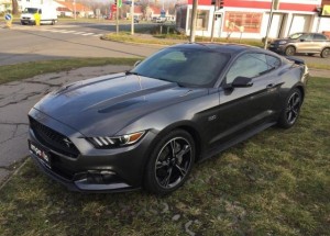 Chcete pořídit americké auto? Kupte si Mustanga za cenu Fabie!