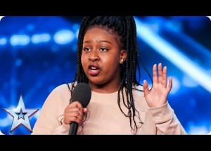 Porota jí s výběrem písně vůbec nevěřila. Po chvíli ale sám kat Simon skočil po zlatém bzučáku. WOW!