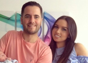 Páru se měla narodit jednovaječná dvojčata. V 16. týdnu těhotenství se však museli rozhodnout, které z nich přežije