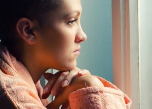 Desatero hlavních příznaků rakoviny, které my ženy velmi často přehlížíme!