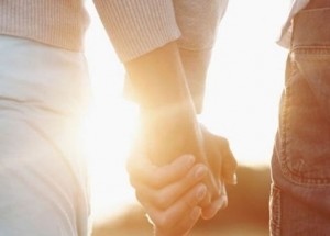 8 věcí, které dělají šťastné páry. Jste si souzeni?