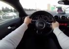 Řidič Audi TT si asi neuvědomil, že nehraje GTA. To musíte vidět!