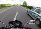 Tento český motorkář narazil na skutečně hodné policisty! Kéž by bylo více takových...