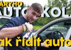 Český youtuber radí, jak řídit auto. Nic trapnějšího jste v životě neviděli!