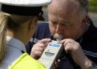 O Velikonocích budou opět posilněny policejní hlídky. Jak dlouho vydrží alkohol v krvi?