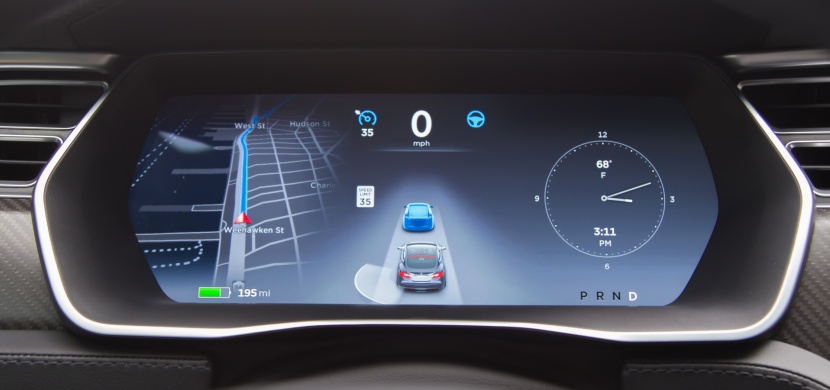 Nezávislý autopilot v autě za nějakou dobu už nebude jen pouhou fikcí!